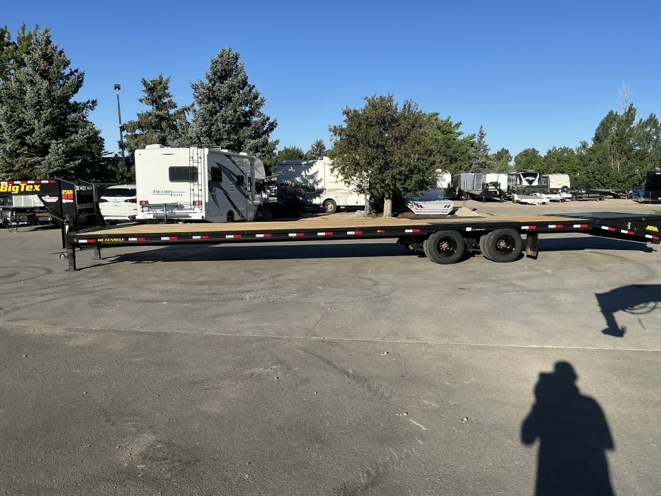 New 2027 Big Tex 25GN-40D5A-MRBK Flatbed Trailer