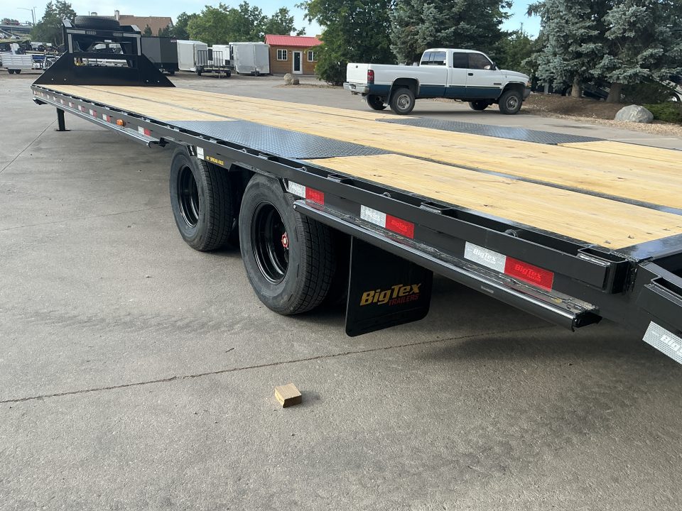 New 2027 Big Tex 25GN-40D5A-MRBK Flatbed Trailer