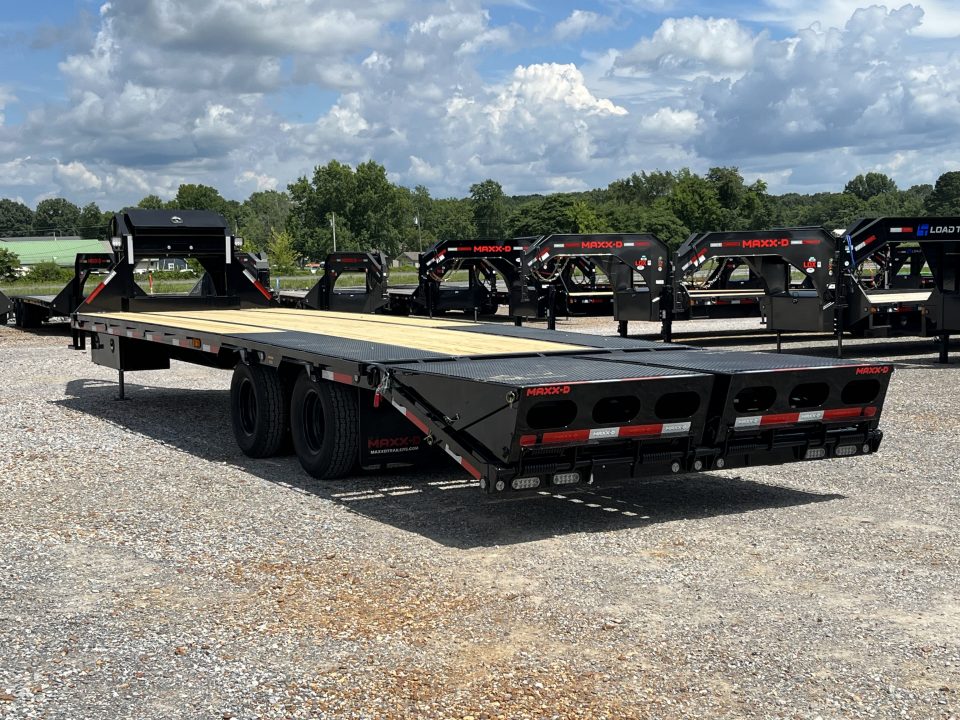 New 2027 MAXXD Gooseneck Flatbed Trailer | 102" x 30' 25K GVWR