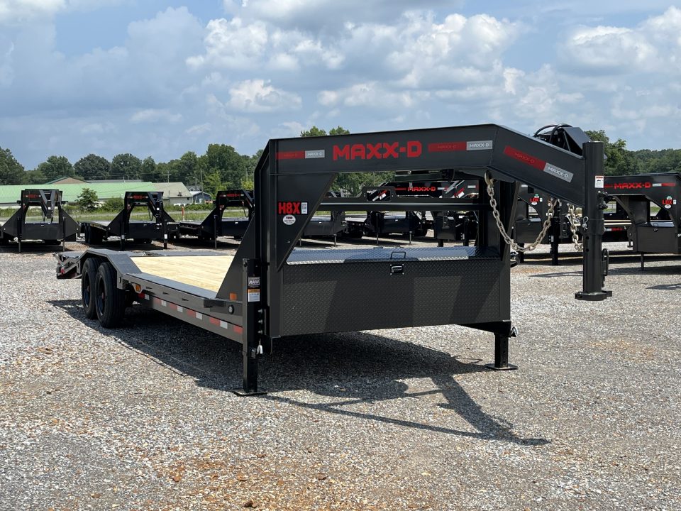 New 2027 MAXXD Gooseneck Trailer | 102" x 26' 18K GVWR