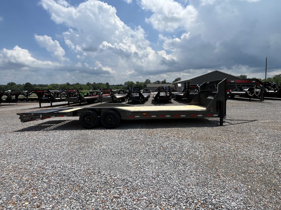 New 2027 MAXXD Gooseneck Trailer | 102" x 26' 18K GVWR