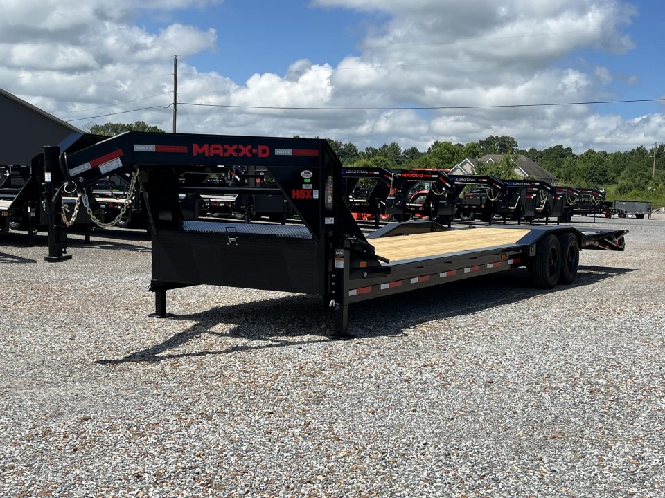 New 2027 MAXXD Gooseneck Trailer | 102" x 32' 18K GVWR