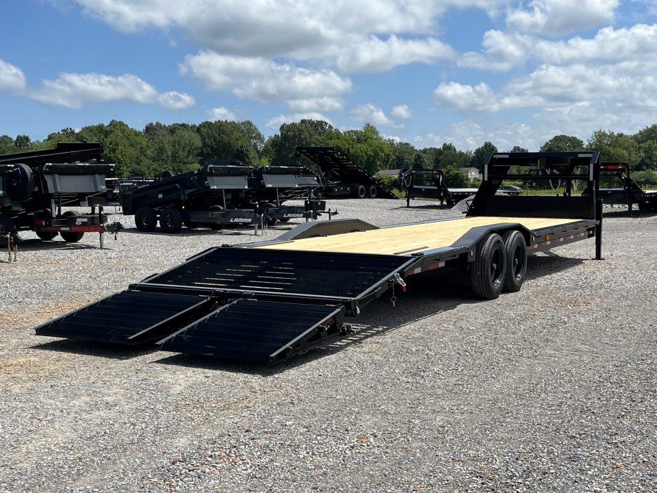 New 2027 MAXXD Gooseneck Trailer | 102" x 32' 18K GVWR