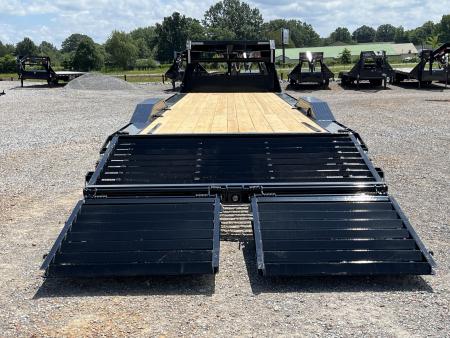 New 2027 MAXXD Gooseneck Trailer | 102" x 32' 18K GVWR