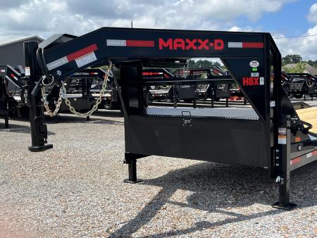 New 2027 MAXXD Gooseneck Trailer | 102" x 32' 18K GVWR