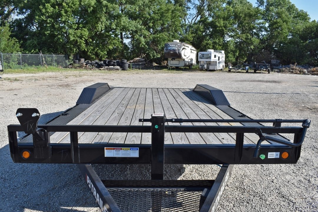 New 2026 PJ Trailers B6-102X20-14K
