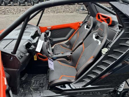 New 2026 CFMOTO Z10 Side by Side (Sport)