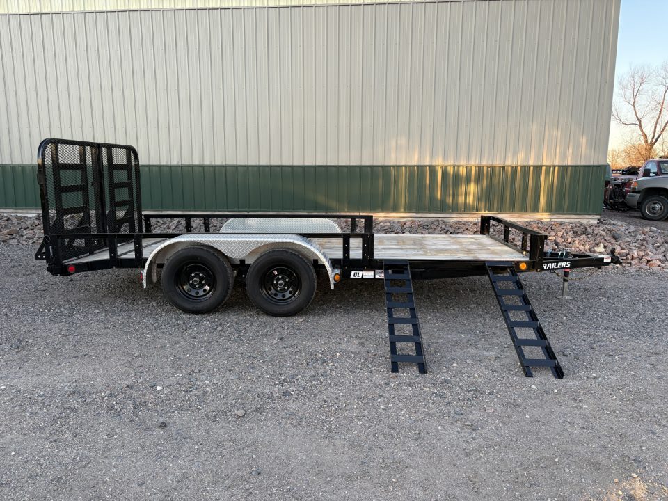 New 2027 PJ 16'x83" Tandem Utility - HD Gate