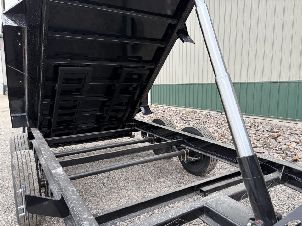 New 2027 14'x83" 14k PJ Telescopic Dump Trailer - Voyager Pkg