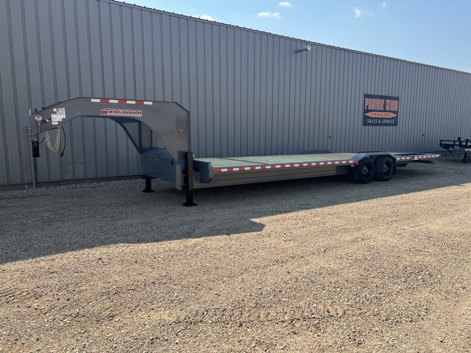 New 2026 Midsota 32' Gooseneck Hydraulic Tail Equipment Trailer