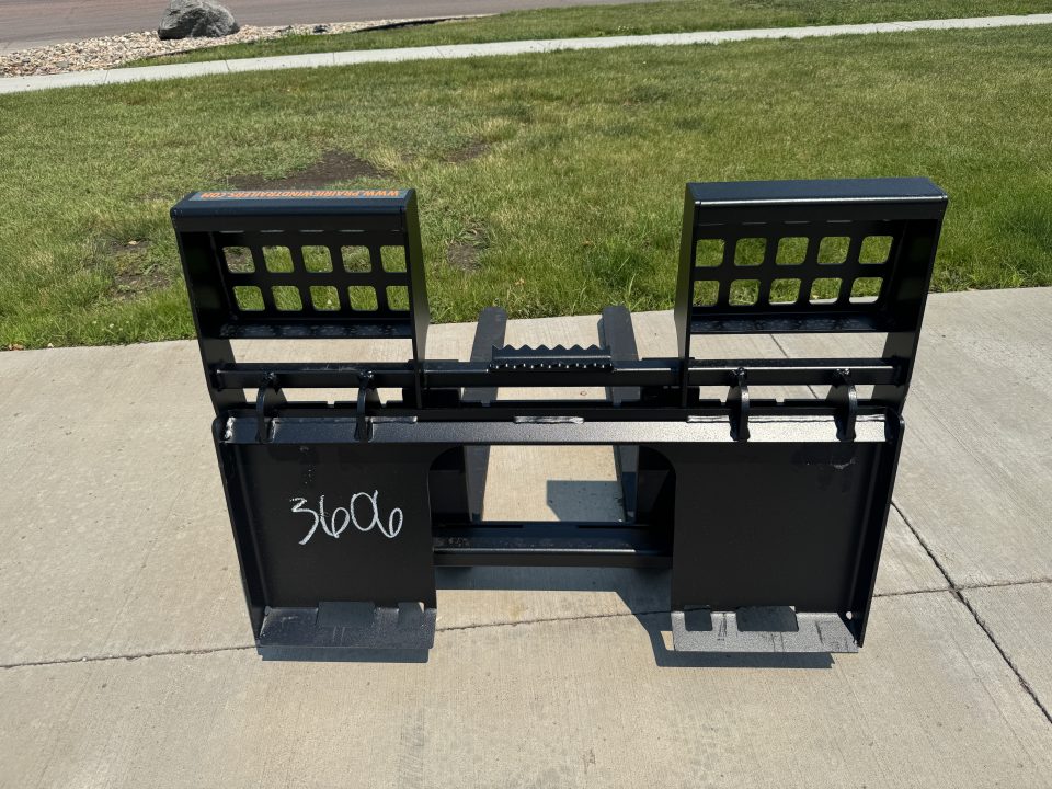 New 2026 Jenkins Iron and Steel Pallet Forks Attachment