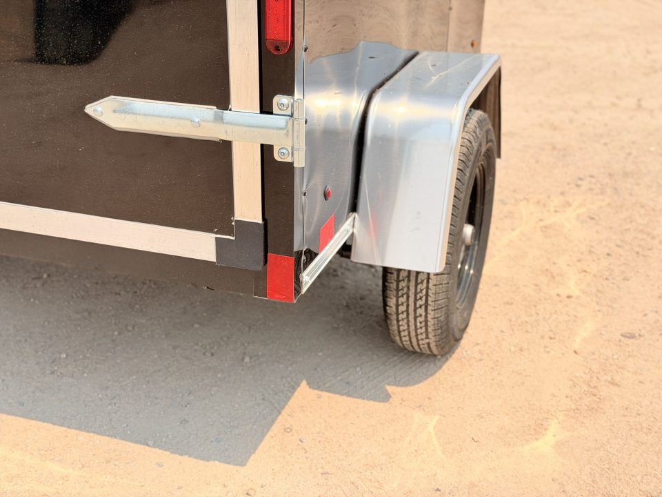 New 2026 Cross Trailers 4-6-1V Enclosed Barn Door 2K GVWR