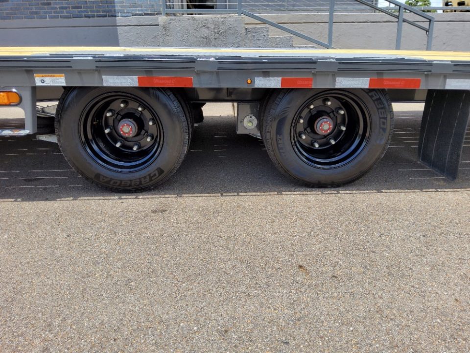New 2026 Diamond C Trailers FMAX216HDT 2-PA Flatbed Trailer
