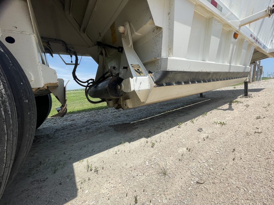 Used 2019 Armor Lite Belly Dump Tri Axle Semi-Trailer