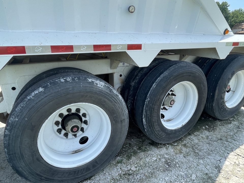 Used 2019 Armor Lite Belly Dump Tri Axle Semi-Trailer