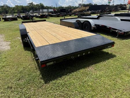 New 2027 MAXX-D C5X8324 Car Hauler