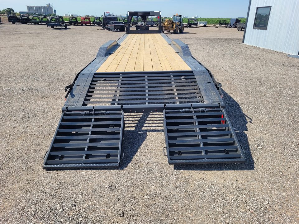 New 2027 Buckshot 102"x40' Gooseneck Triple Axle Carhauler Trailer