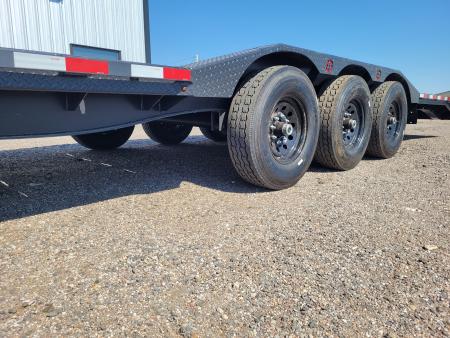 New 2027 Buckshot 102"x40' Gooseneck Triple Axle Carhauler Trailer