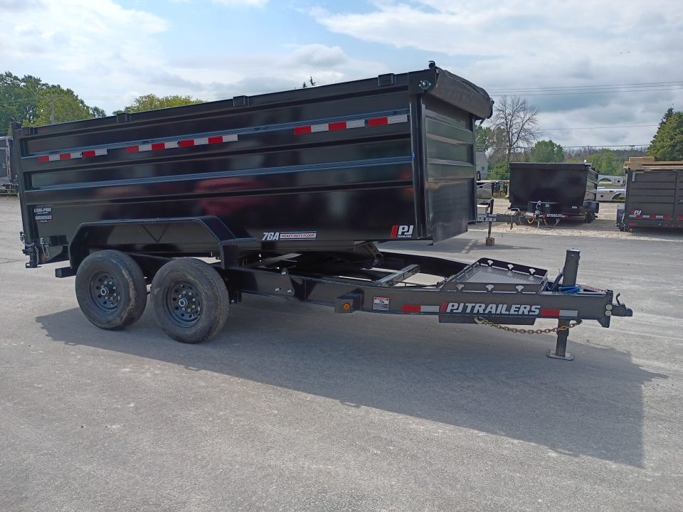 New 2026 PJ Trailers DM142
