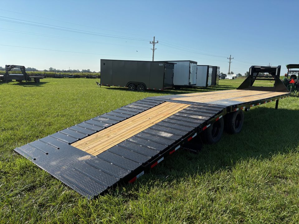 New 2027 Load Trail 102x34 Tandem 24K GN Hydrotail W/ 12' Tail, Cleated Tail, & Wireless Remote