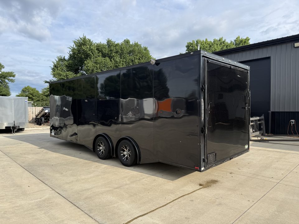 Used USED 2018 Spartan 8.5x24+2v dovetail enclosed cargo car hauler trailer Rear Ramp Door