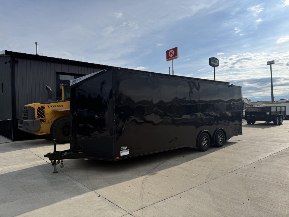 Used USED 2018 Spartan 8.5x24+2v dovetail enclosed cargo car hauler trailer Rear Ramp Door