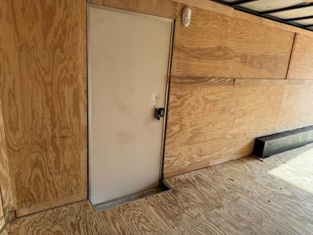 Used USED 2018 Spartan 8.5x24+2v dovetail enclosed cargo car hauler trailer Rear Ramp Door