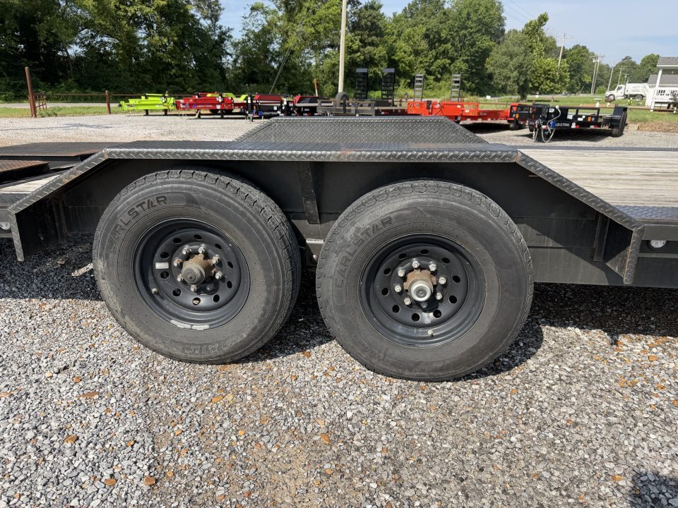 Used 2021 MAXXD 102"x24' 14K Equipment Trailer