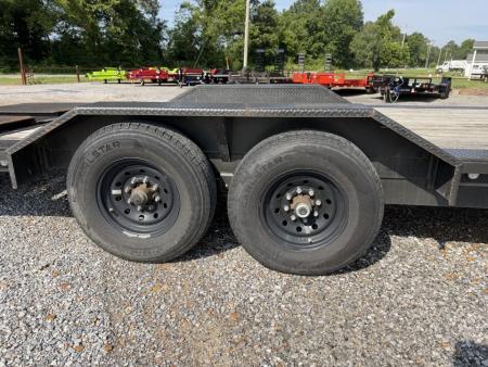 Used 2021 MAXXD 102"x24' 14K Equipment Trailer
