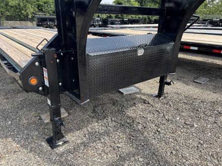 New 2026 PJ Trailers 102 IN X 25 FT LOW-PRO GOOSENECK DECK OVER WITH MONSTER RAMPS 14 PLY TIRES