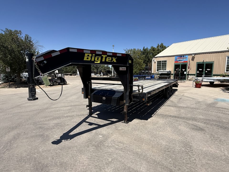 Used 2018 Big Tex 14GN-20+5 Flatbed Trailer