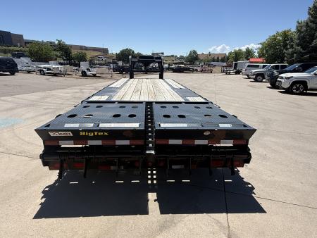 Used 2018 Big Tex 14GN-20+5 Flatbed Trailer