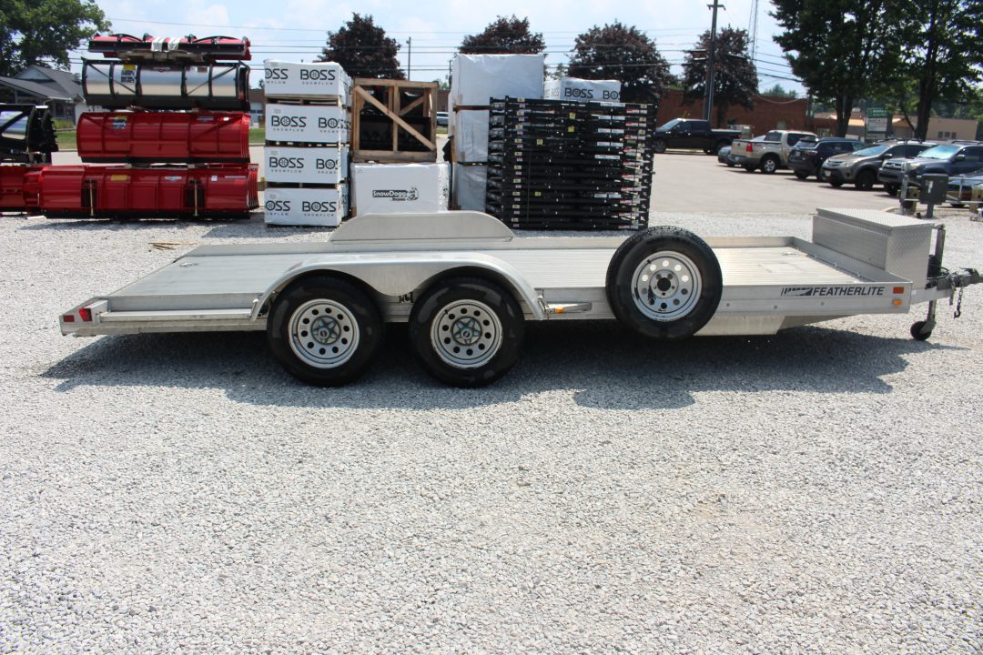 Used 2004 Featherlite Trailers 3110-8617 Car Hauler