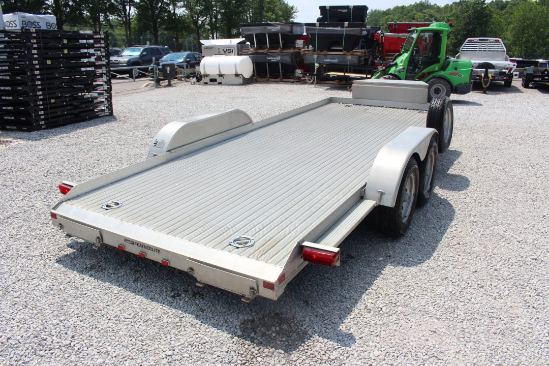 Used 2004 Featherlite Trailers 3110-8617 Car Hauler