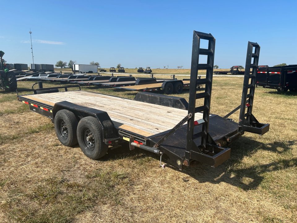 Used 2019 Starlite 83x20 Tandem 14K Equipment Trailer w/ 2' Dove, Standup Ramps & Slide In Ramps