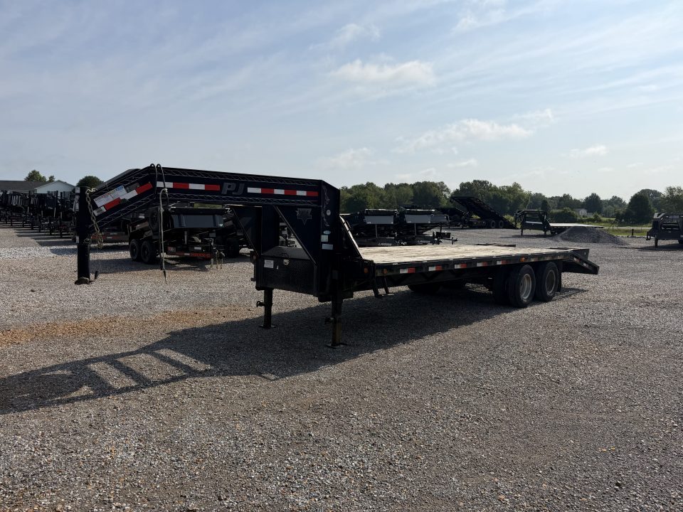 Used 2015 PJ 102"X25' 20K GVWR Gooseneck Flatbed Trailer