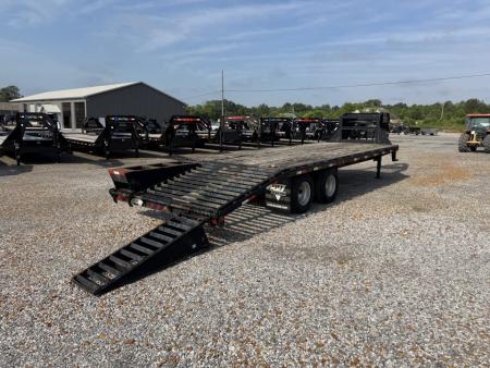 Used 2015 PJ 102"X25' 20K GVWR Gooseneck Flatbed Trailer