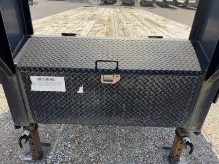 Used 2015 PJ 102"X25' 20K GVWR Gooseneck Flatbed Trailer