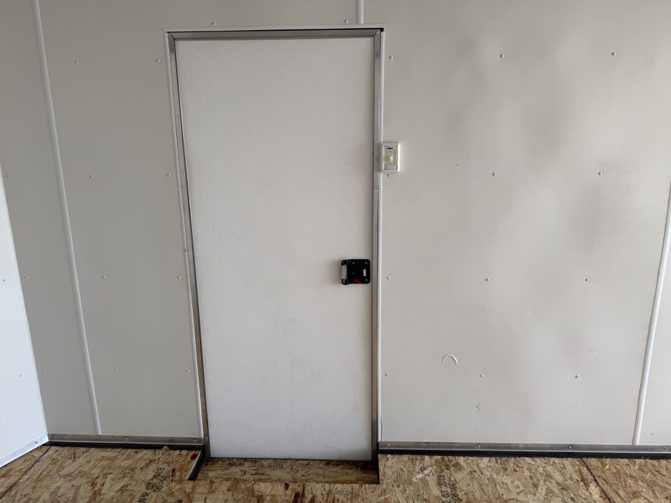 Used 2018 AERO 8.5x24+2V Cargo / Enclosed Trailer