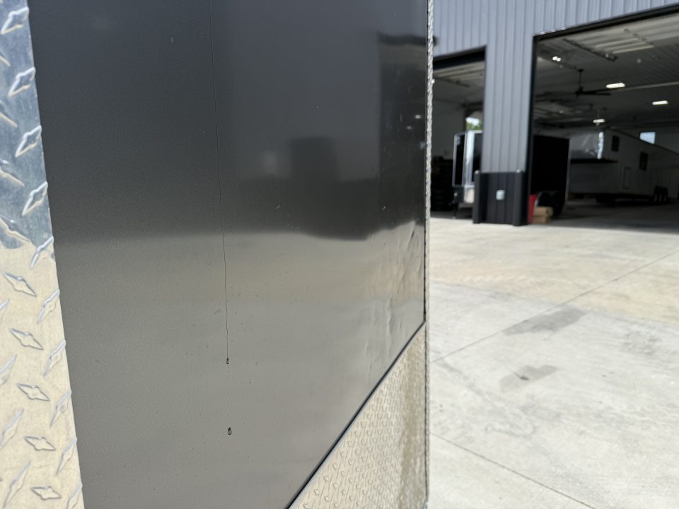 Used 2018 AERO 8.5x24+2V Cargo / Enclosed Trailer