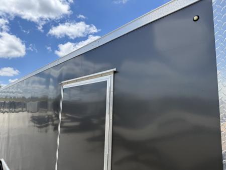 Used 2018 AERO 8.5x24+2V Cargo / Enclosed Trailer