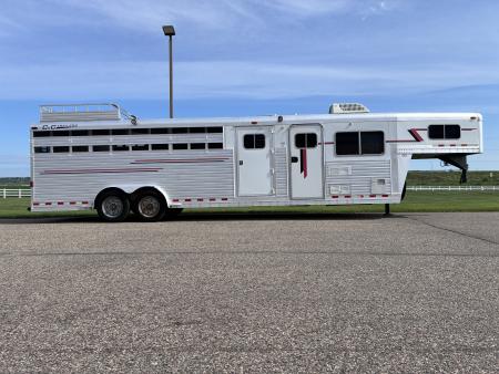 Used 2003 C&C LQ Stock/Combo Horse Trailer