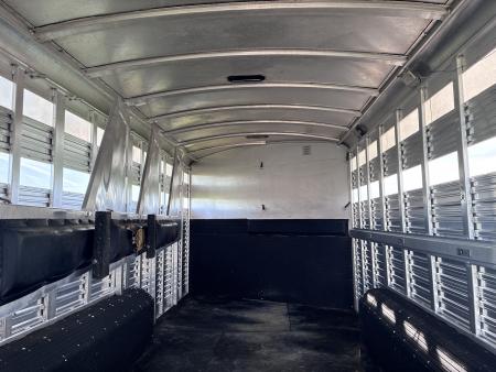 Used 2003 C&C LQ Stock/Combo Horse Trailer