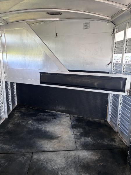 Used 2003 C&C LQ Stock/Combo Horse Trailer