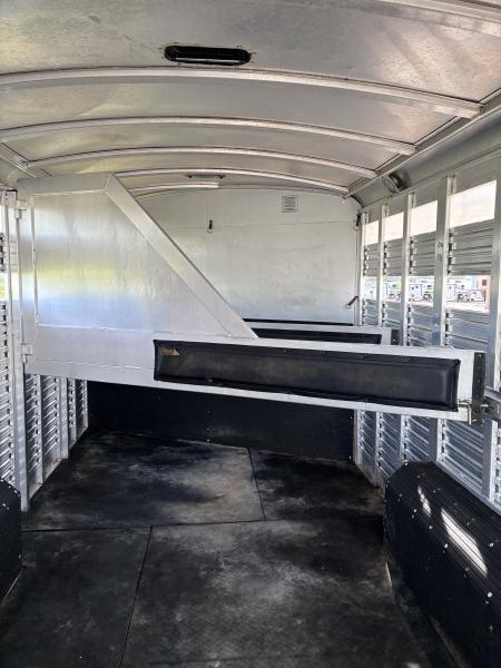 Used 2003 C&C LQ Stock/Combo Horse Trailer