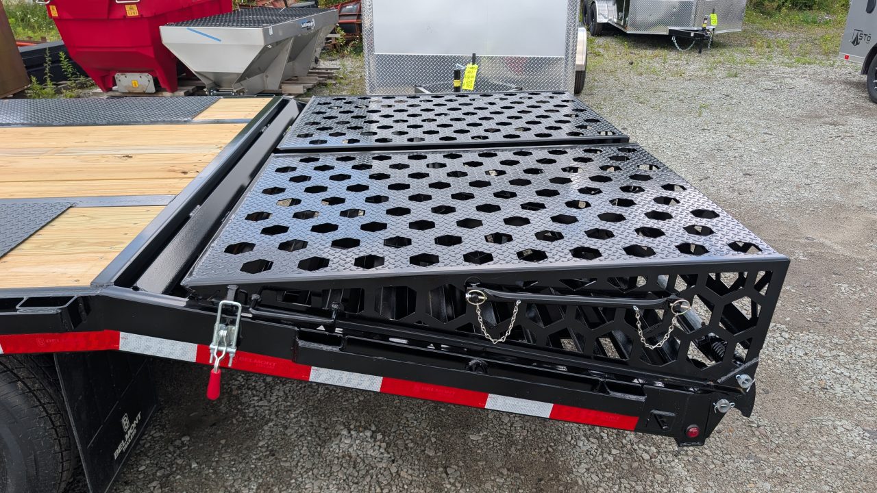 New 2026 Belmont 20+5 Tandem Dual Deckover Tagalong w/ Full Width Wedge Ramps