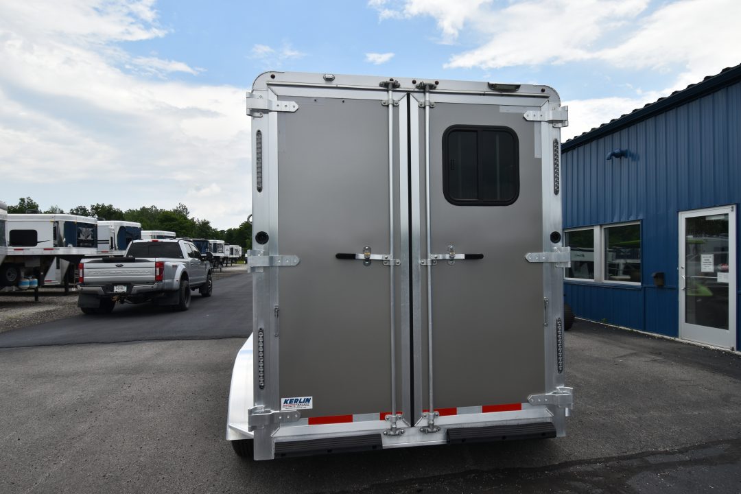 Used 2022 Merhow Trailers 2 horse bp Bronco Horse Trailer