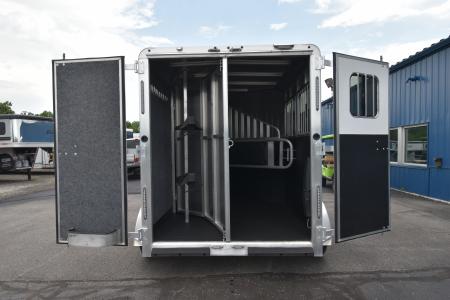 Used 2022 Merhow Trailers 2 horse bp Bronco Horse Trailer