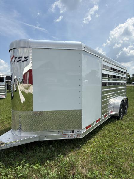 Used 2025 Exiss 6 Pen Exhibitor Low Pro Trailer