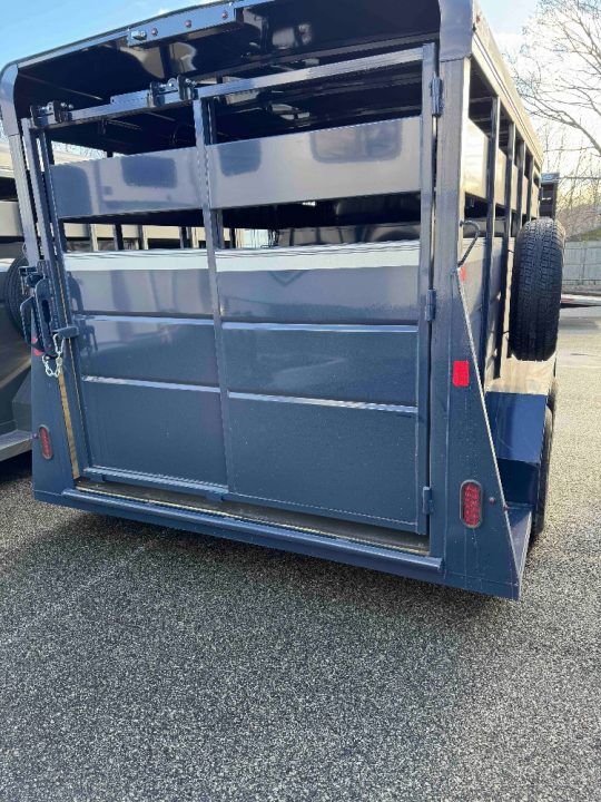 New 2025 Valley Trailers 26814 Stock / Stock Combo Trailer